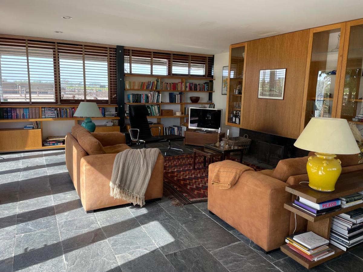 Hestar Husid, Het Luxe Paardenhuis Весп Экстерьер фото
